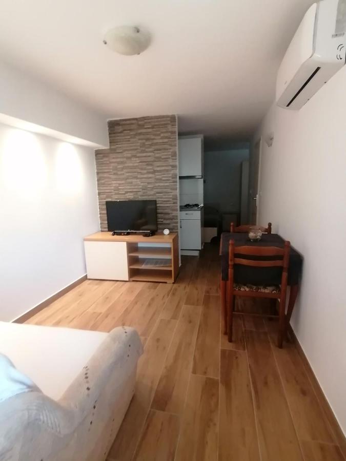 Apartment Marko Dunato Crikvenica Exterior photo